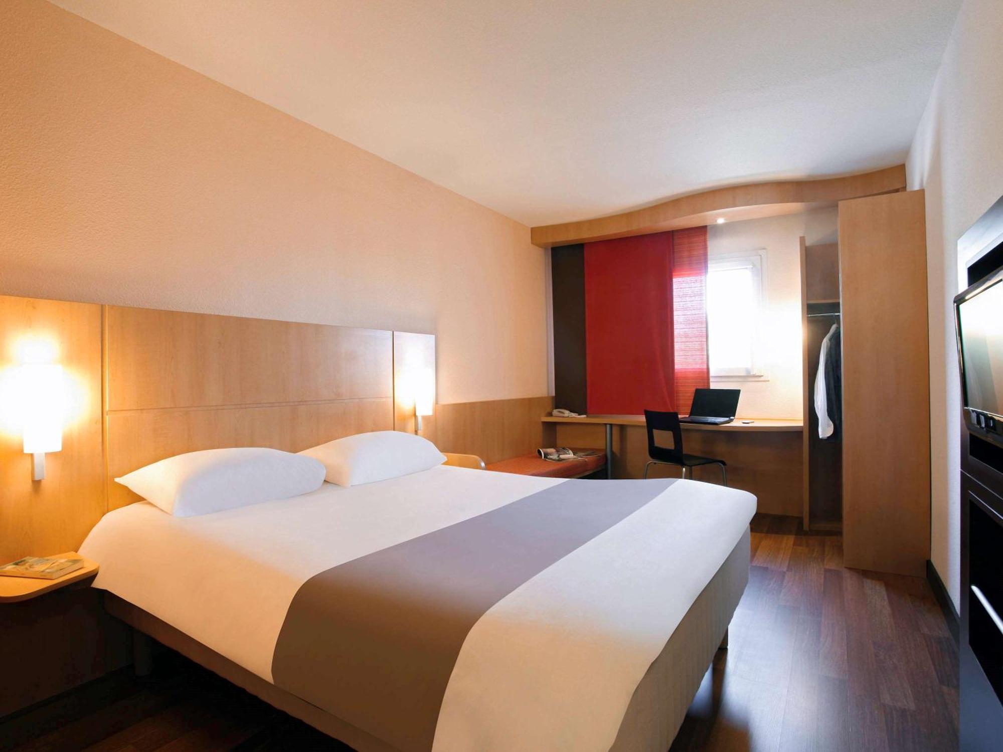 Ibis Cadarache Hotel